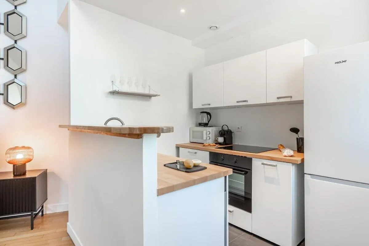 Amazing Apartment 3Bedrooms Champs Elysees Ac パリ